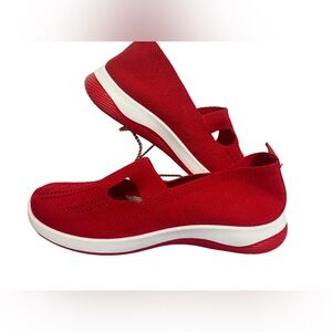 Vibrant Red Women's Slip-On Sneakers